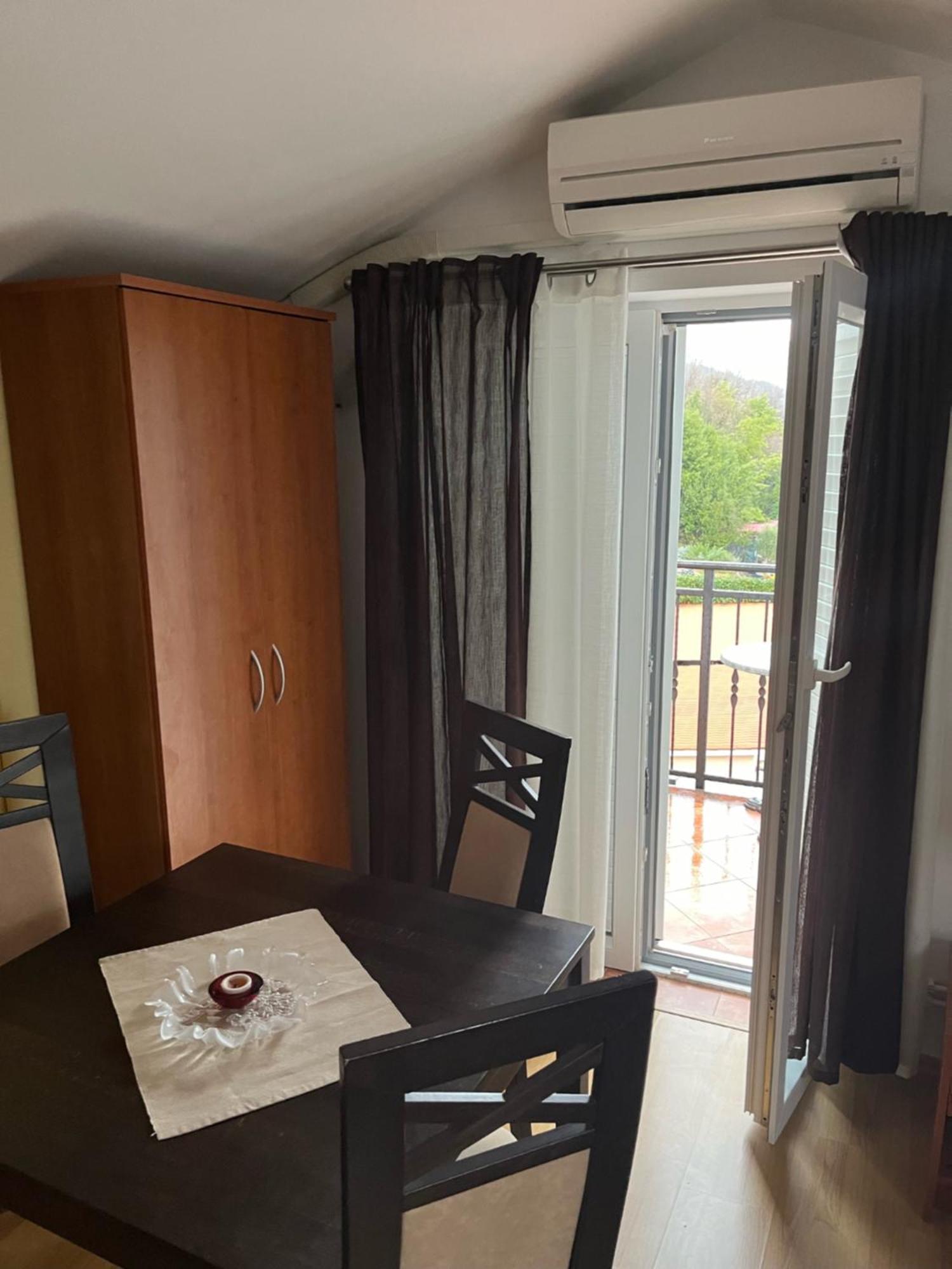 Apartments Vunic Mošćenička Draga Exterior foto